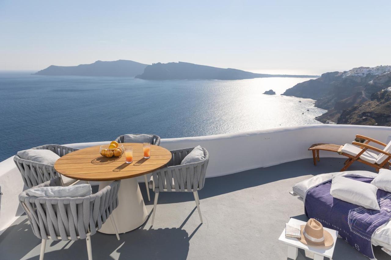 Ikies Santorini Ξενοδοχείο Οία Εξωτερικό φωτογραφία