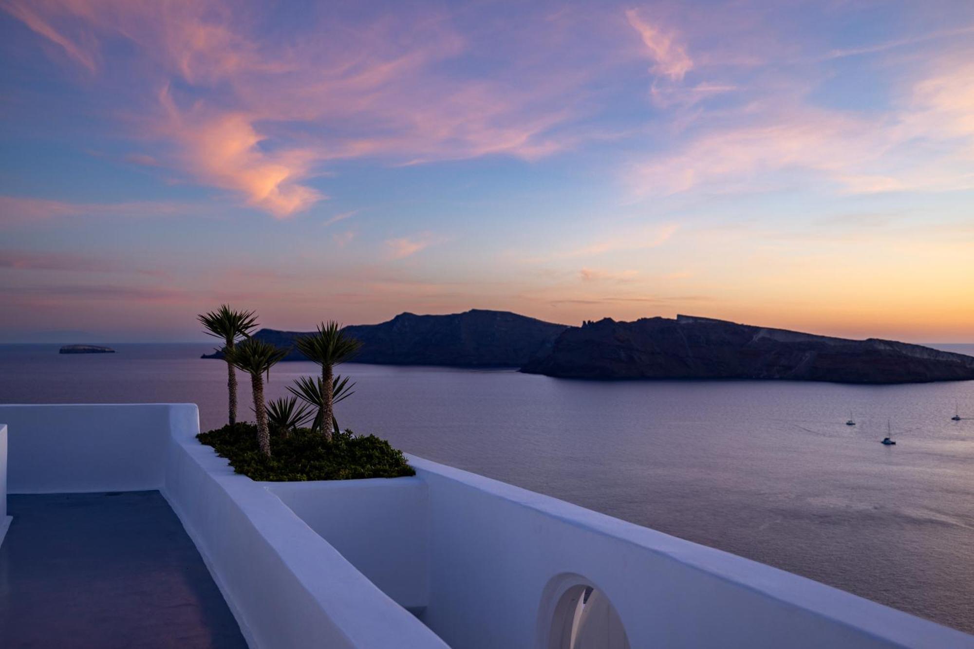 Ikies Santorini Ξενοδοχείο Οία Εξωτερικό φωτογραφία