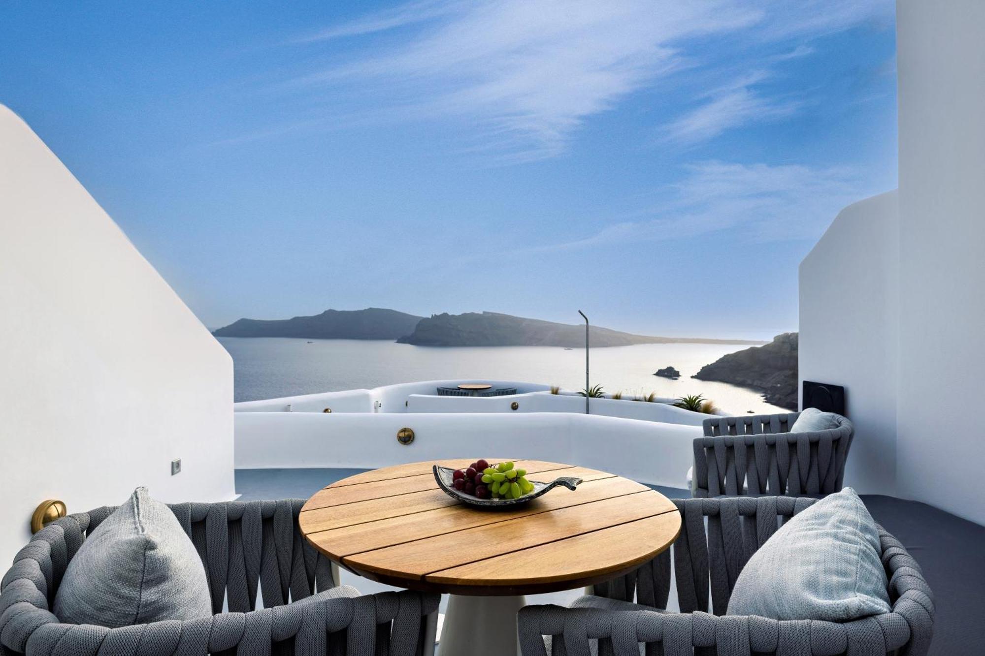 Ikies Santorini Ξενοδοχείο Οία Εξωτερικό φωτογραφία