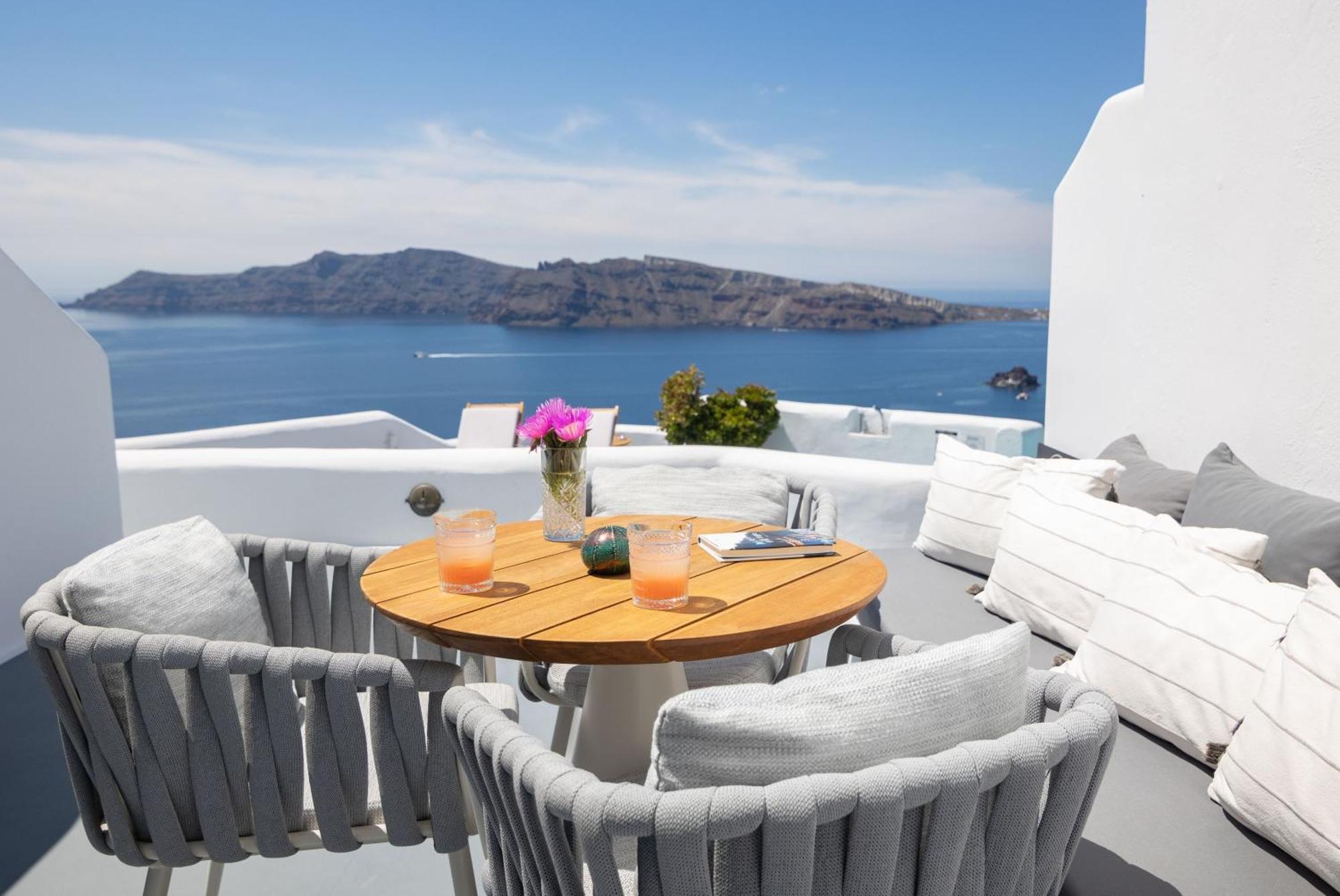 Ikies Santorini Ξενοδοχείο Οία Εξωτερικό φωτογραφία